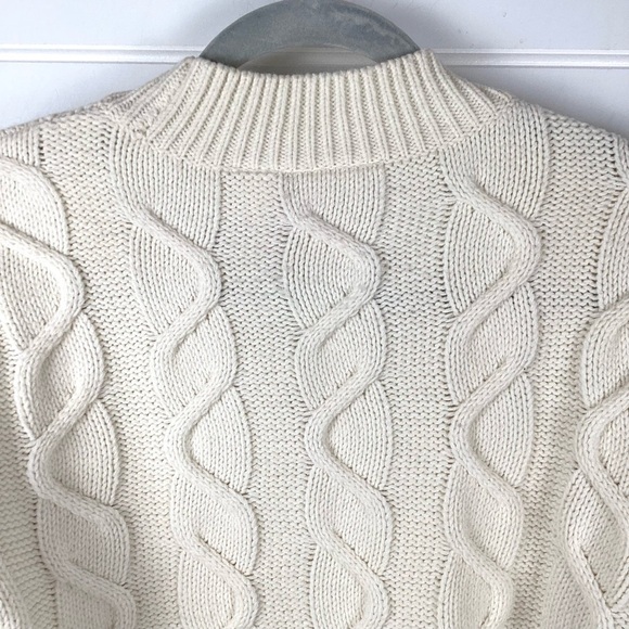 Liz Claiborne Ivory Wool Blend Cable Knit Sweater Size Medium Soft - Picture 4 of 6